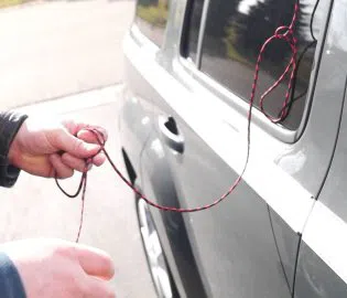 Lock Safe Services Mineola, NY 516-283-5814 - unlock-car